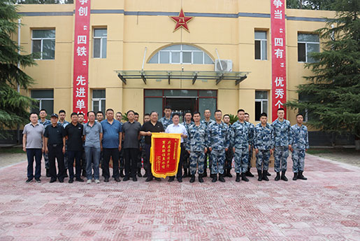 共建臨汾闊步行，軍民聯(lián)誼魚水情